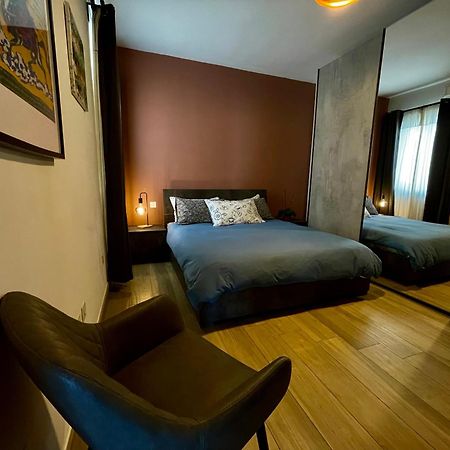Airport Accommodation Bedroom With Your Own Private Bathroom Self Check In And Self Check Out Air-Condition Included Mqabba Ngoại thất bức ảnh