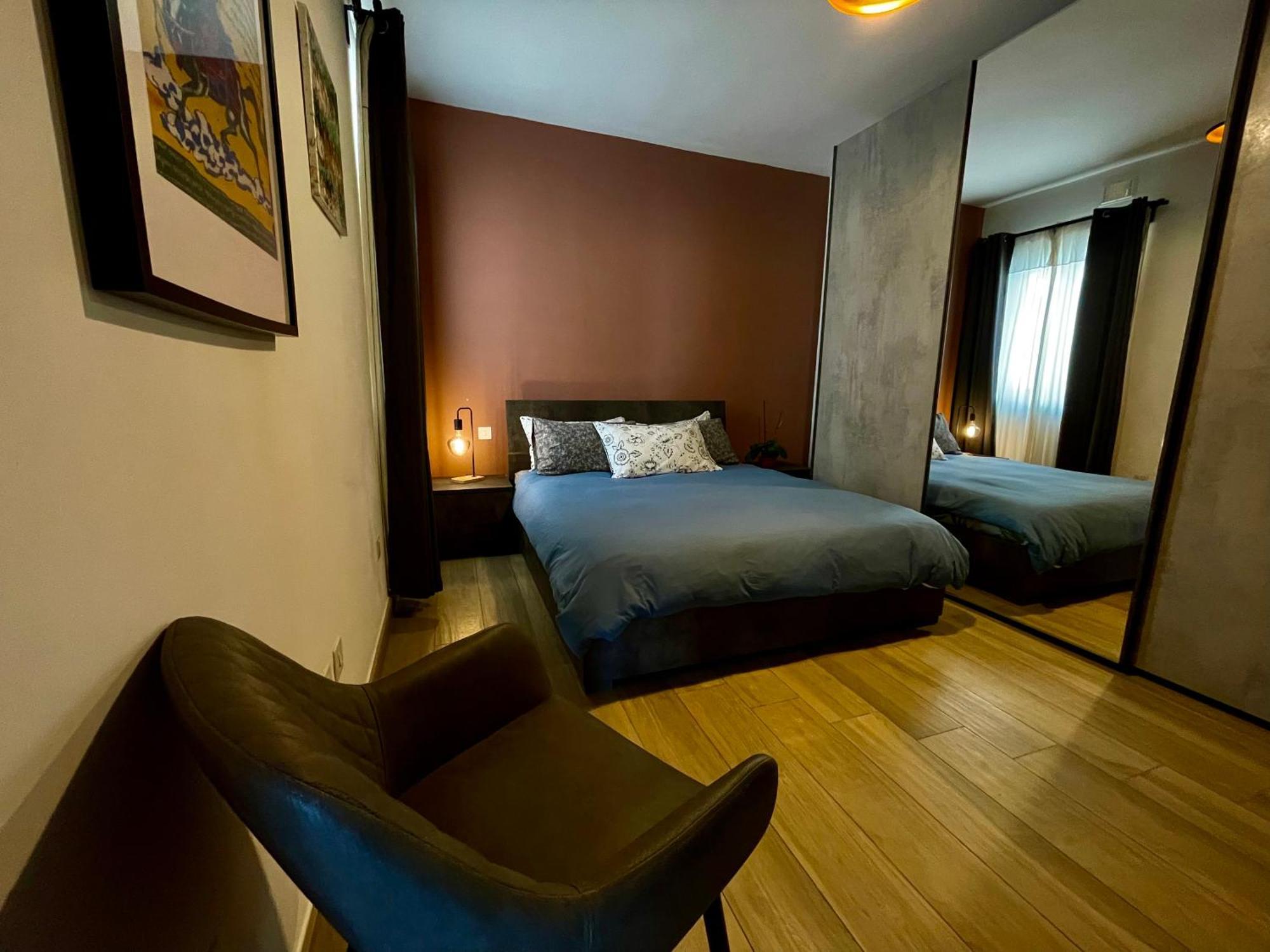Airport Accommodation Bedroom With Your Own Private Bathroom Self Check In And Self Check Out Air-Condition Included Mqabba Ngoại thất bức ảnh